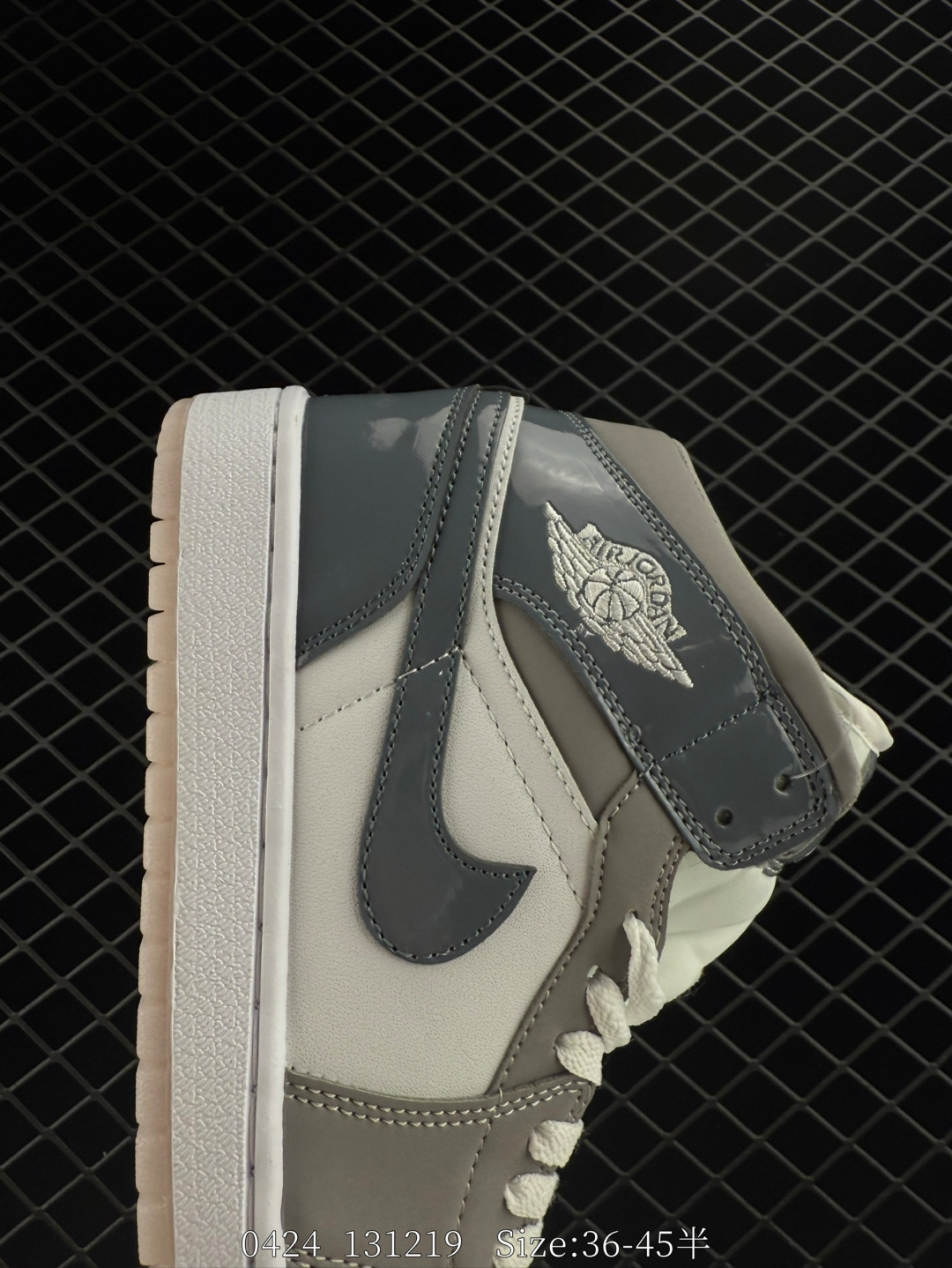 Air Jordan 1 Mid AJ1